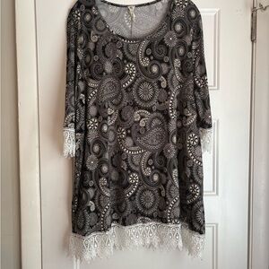 MOA USA Black and White Paisley Blouse